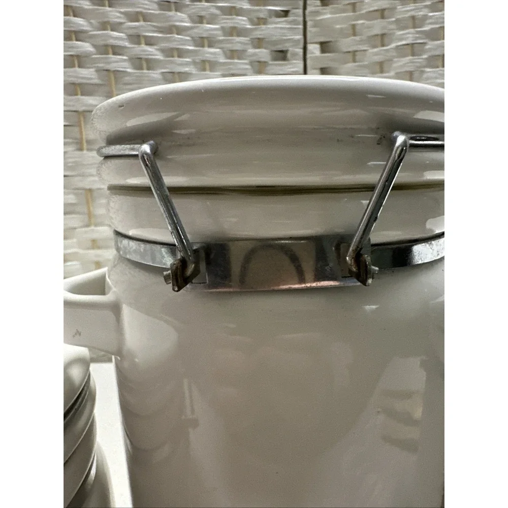 China 3 piece Canister Set W/ Wooden Spoons White Locking Lids